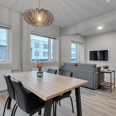 Sunny Central Apartment Reykjavík Buitenkant foto