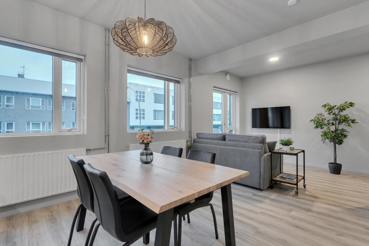Sunny Central Apartment Reykjavík Buitenkant foto